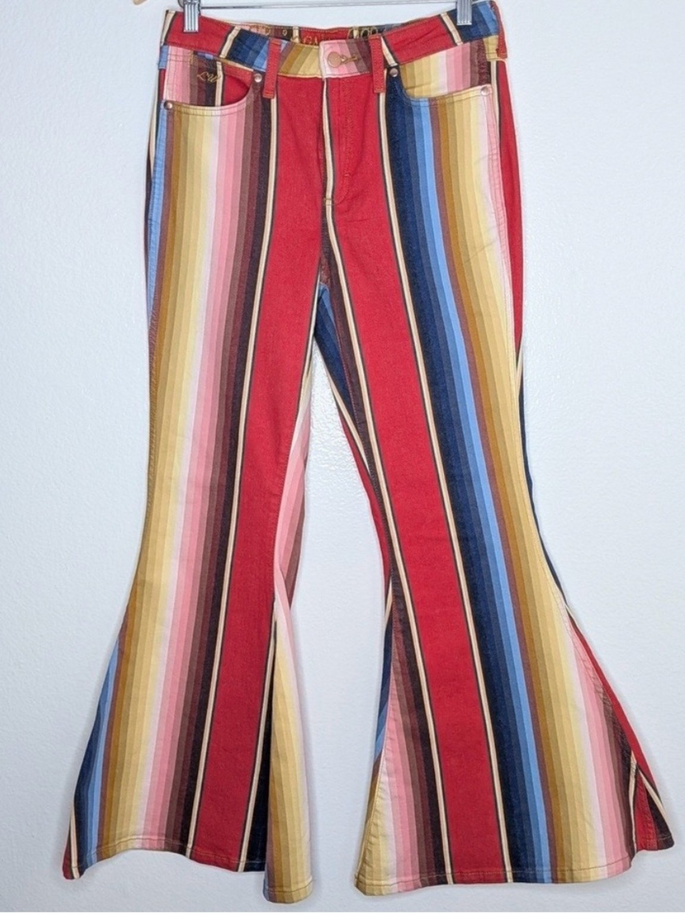 Lainey Wilson Wrangler Multicolor Striped Flare/bell bottom Jeans